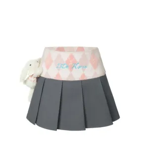 Diamond Check Pleated Skirt in Grey