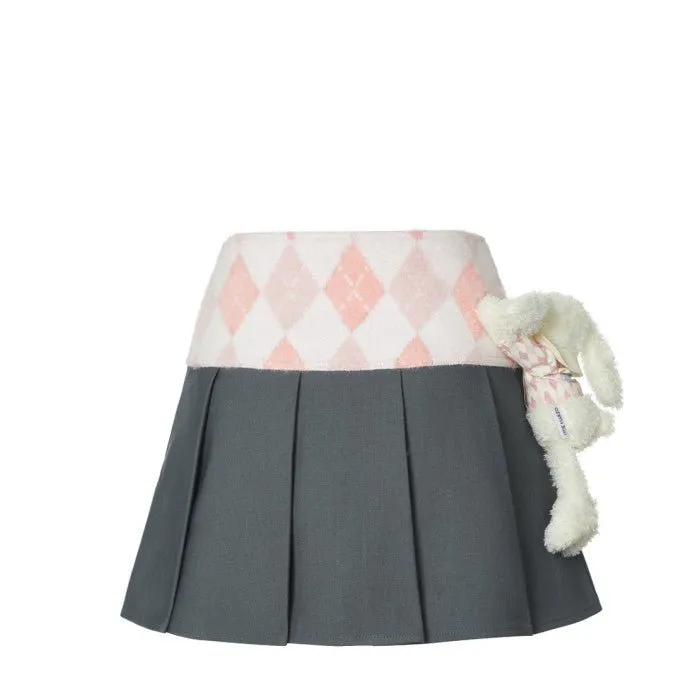 Diamond Check Pleated Skirt in Grey